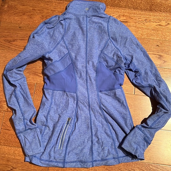 Lululemon half zip running top - Picture 5 of 7